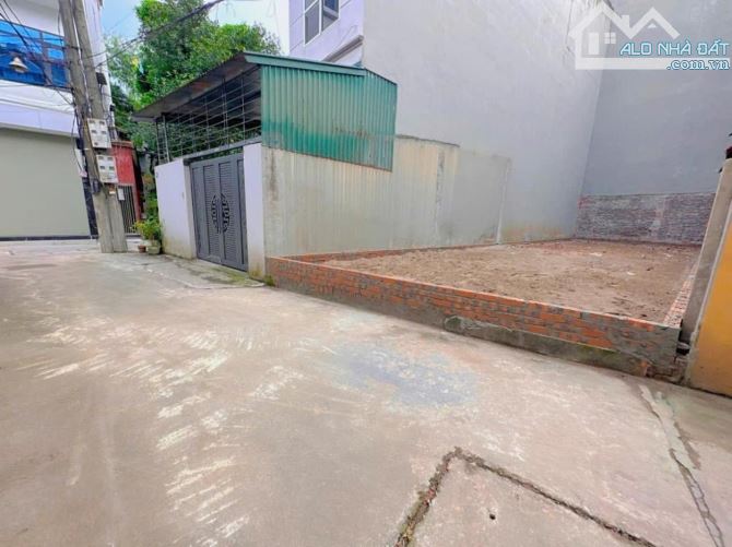 Đất đẹp, kính nỗ- uy nỗ- đông anh, diện tích 83,4m2- giá 6.95tỷ, ô tô vào tận đất