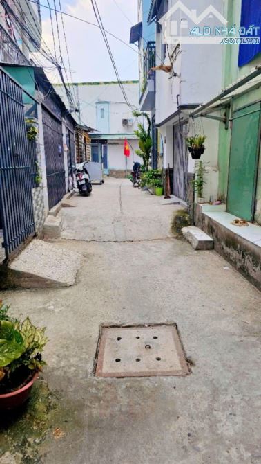 💐💐 Lê Cơ, An Lạc ,Bình Tân,  DT 4 x 12, 2 tầng. Giá 3,95 tỷ TL.  -- Vị trí đẹp,