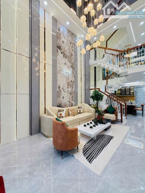 Bán nhà đẹp ,mới cứng 100 % HXH 6m đường Phạm Văn Chiêu