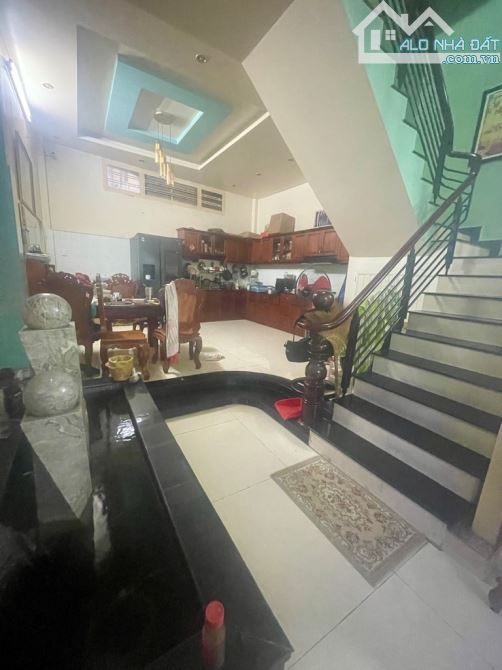 Bán nhà Vườn Lài Tân Phú 3 tầng 85m2 HXH chỉ 6 tỷ 5