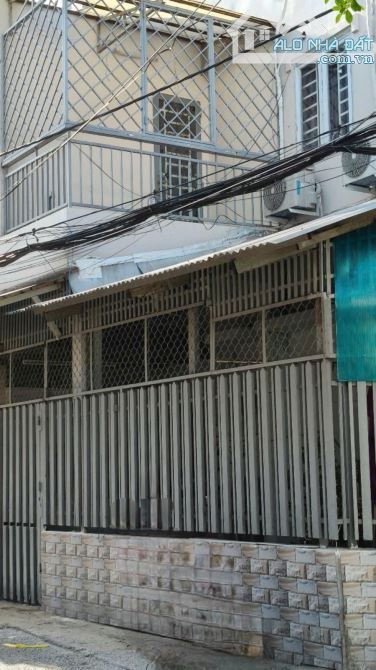 Bán nhà mặt tiền đường Đình An Tài P7 Q8, căn góc 7m × 12m, 4PN xe hơi vào nhà dưới 6Tỷ TL