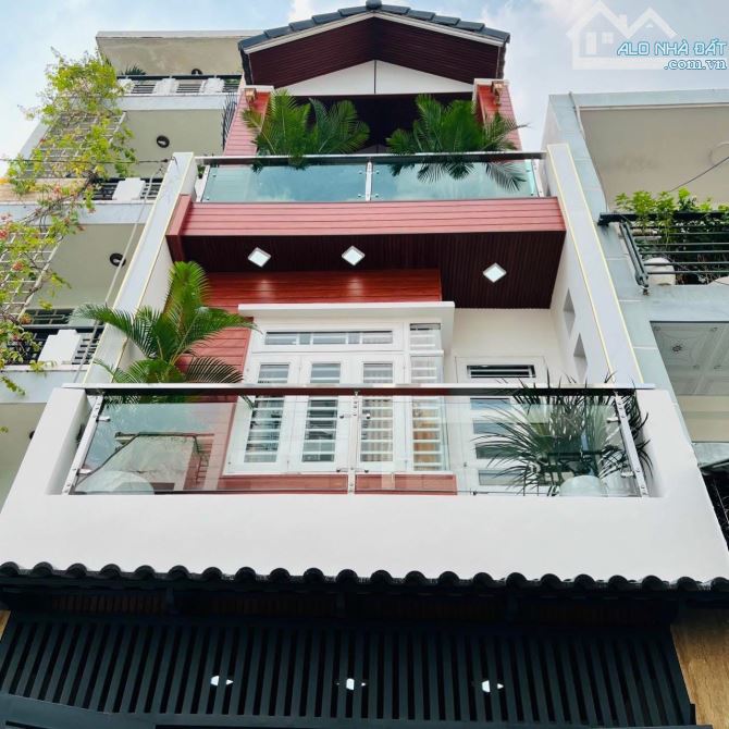 Cô 2 bán nhà đường Mạc Đĩnh Chi, Đakao, Quận 1. Giá ngộp 3Tỷ580/ 43,5x13m. Sổ hồng CC liền