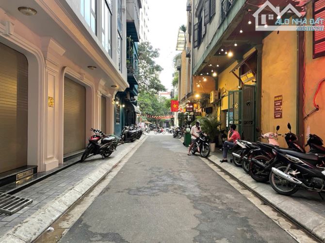 BÁN NHÀ MẶT NGÕ SÁT PHỐ 20 TỶ 55m 7 TẦNG MT 4,2m Ô TÔ TẢI ĐỖ CỬA GIANG VĂN MINH BA ĐÌNH