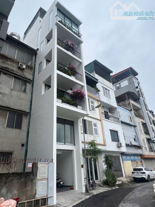 Bán nhà View hồ Long Biên - DT 53m 7 tầng