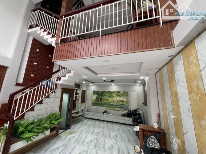 Cần bán Siêu phẩm 45m2,5 tầng, hẻm xe tải, ngay ngã 5 Gò Vấp, giá chỉ nhỉnh 8 tỷ