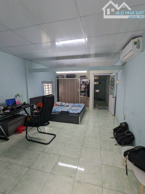 Nhà mặt tiền đường Cộng Hòa phường 13 Tân Bình