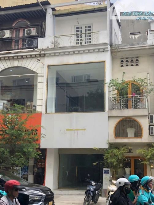🏠[4mx12m]🏠 Mặt tiền Pasteur P.Bến Nghé Q.1❌️Ngay ngã tư Lê Thánh Tôn, đối diện Rex Hotel
