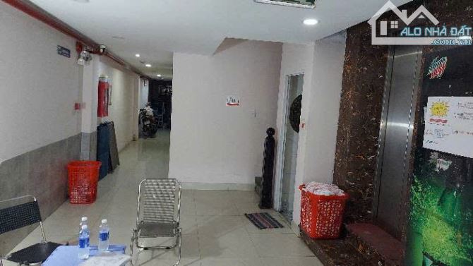 KHÁCH SẠN NGAY PHẠM VĂN ĐÒNG - 165m2 - 6 TẦNG - DÒNG THU NHẬP 100TR/THÁNG