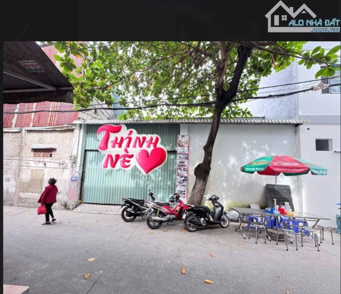 Cần bán gấp xưởng 145m² 2 mặt tiền đường ô tô thông  đối diện Công An Quận