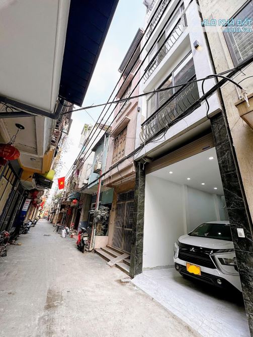 Bán nhà Vạn Phúc, 45 m2, 5 tầng, gara ô tô, thang máy, ngõ thông, kinh doanh, 10.6 tỷ
