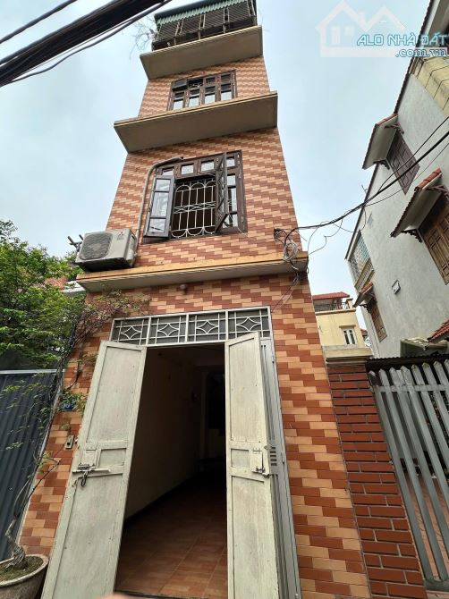BÁN NHÀ- BẮC CẦU - NGỌC THỤY - OTO - ĐƯỜNG THÔNG - VIEW SÔNG - CỔ LOA - 35M2 - 4TY5