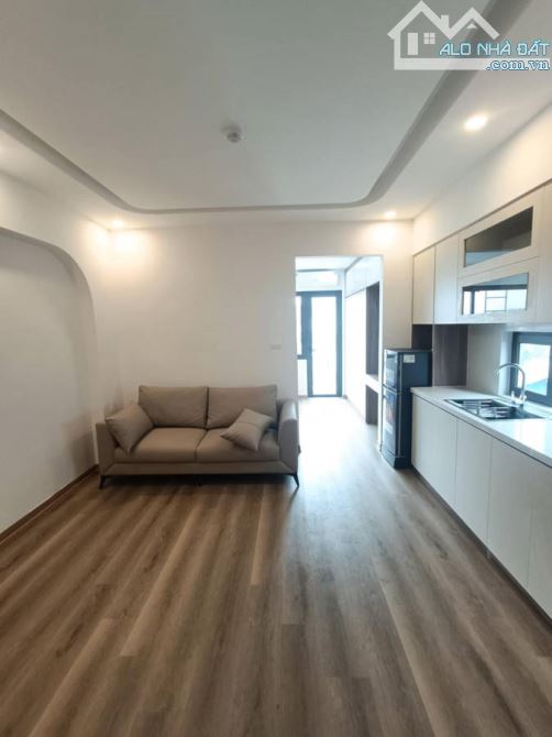 Bán tòa CHDV Ngọc Hà, Ba Đình xây mới DT 77m * 8 tầng thang máy chỉ 25,3 tỷ.