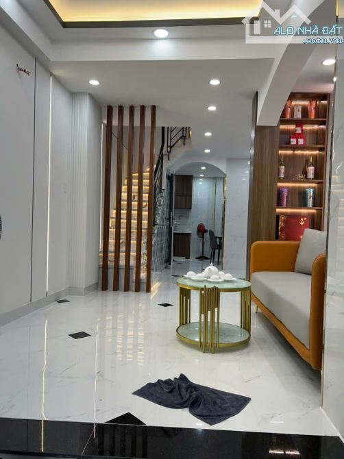 🌹NHÀ ĐẸP 6,98 TỶ, 4 TẦNG - HXH GẦN 40M2 -  LÊ VĂN SỸ, PHƯỜNG 11, QUẬN PHÚ NHUẬN.🌹