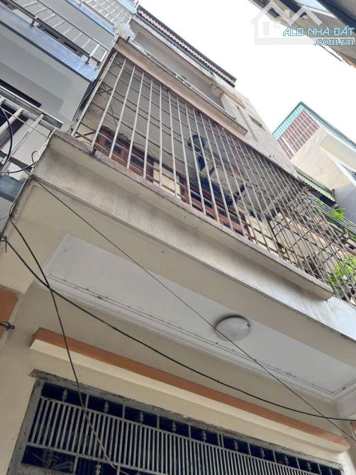 Bán nhà Kim Giang Linh Đàm 45m 5 tầng gần ô tô