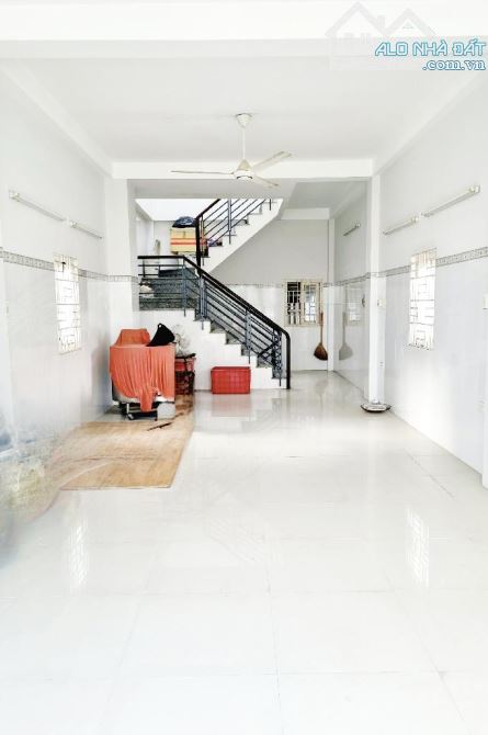 BÁN NHÀ NGUYỄN THỊ TẦN QUẬN 8, 4 TẦNG, NGANG 4M, ĐƯỜNG XE HƠI, CHỈ 9 TỶ
