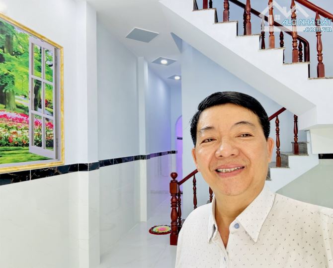 Bán Nhà Q12 Sát Gò Vấp - 59M2 (4 x15 ) - 2Tầng - Hẻm HXH -  Chỉ 4,33Tỷ.