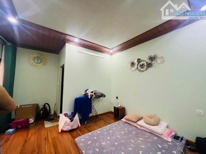 CẦN BÁN NHÀ TRƯƠNG ĐỊNH - 62M2 - MẶT PHỐ - Ô TÔ TRÁNH - TRUNG TÂM - 15,5 TỶ.
