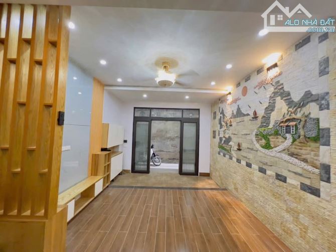 🌺Hiếm nhà TRẠI CÁ HAI BÀ TRƯNG nhà đẹp chỉ 6tỷ🌺