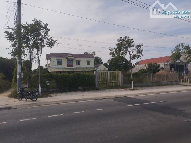 Bán đất mặt tiền đường Hoàng Sa view sông Trà Khúc