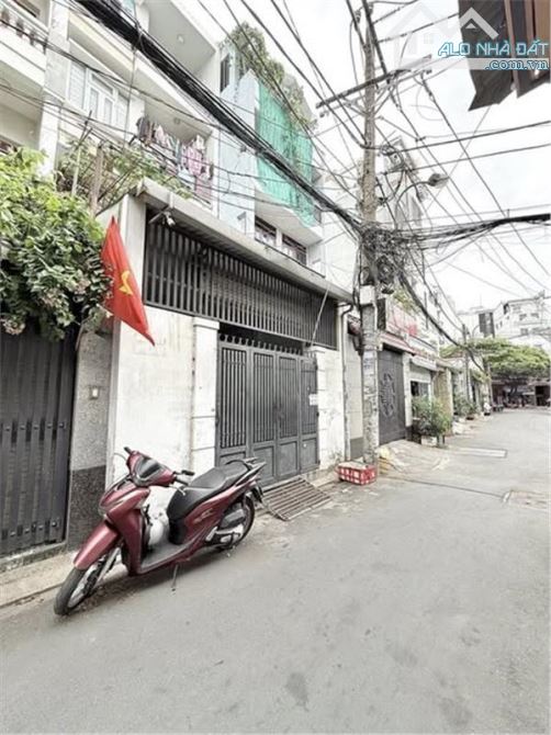 MẶT TIỀN HẺM 10M HUỲNH VĂN NGHỆ QUẬN TÂN BÌNH - NHÀ 4 TẦNG HƠN 120M2, NGANG 5M NỞ HẬU,