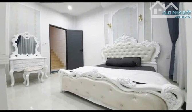 🏡 Cần bán Nhà - Hẻm ô tô Mạc Đỉnh Chi, Phường 4, Vũng Tàu - 1 trệt 2 lầu - Giá 6.8 tỷ