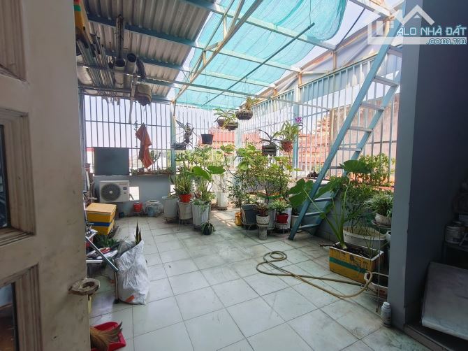 KHU VIP LINH XUÂN - HẺM XE TẢI - SÁT MẶT TIỀN ĐƯỜNG - SỔ VUÔNG VỨC HOÀN CÔNG Đầy