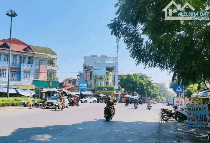 Bán đất Xuân Khanh Sơn Tây,diện tích 63m2,mặt tiền 4.2m,đường thông,2 ô tô tránh