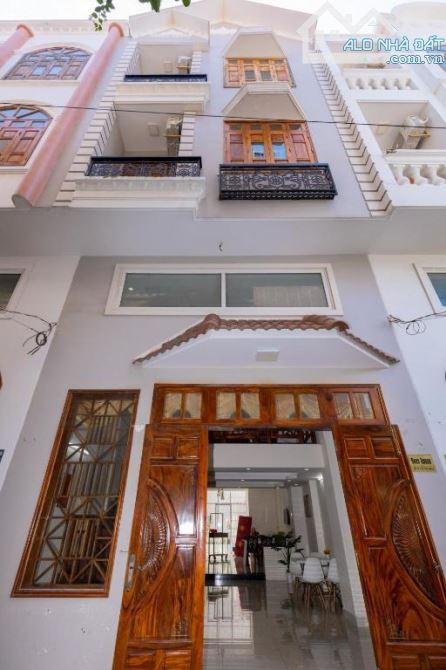 🏡 Cần bán Nhà - Hẻm ô tô Võ Thị Sáu, Phường 2, Vũng Tàu - 1 trệt 1 lửng 2 lầu - Giá 6.5 t