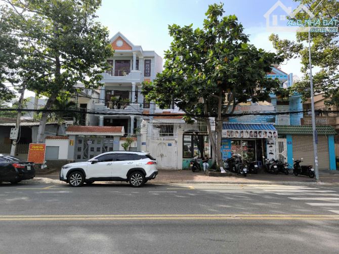 GẤP CẦN BÁN MẶT TIỀN VÕ THỊ SÁU ĐI BỘ 5P RA BIỂN VŨNG TÀU, HỒ ĐIỀU HÒA, SỔ HỒNG NHÀ MỚI