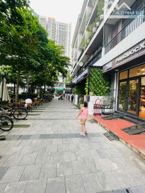 BÁN GẤP SH 100M2 BÌNH MINH GARDEN - ĐỨC GIANG - NHÀ 6 TẦNG - BÀN GIAO FULL NỘI THẤT -