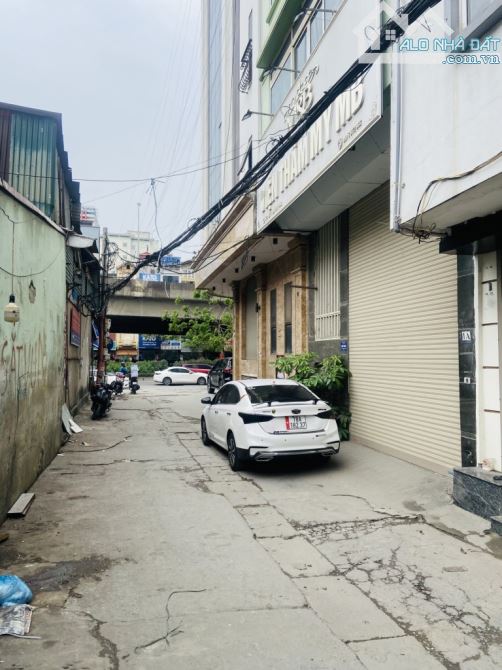 Nguyễn Xiển, 50m2 ,6 tầng ,mt 6m, phân lô ,oto chạy vòng quanh , kinh doanh, vp, sổ hoa hậ