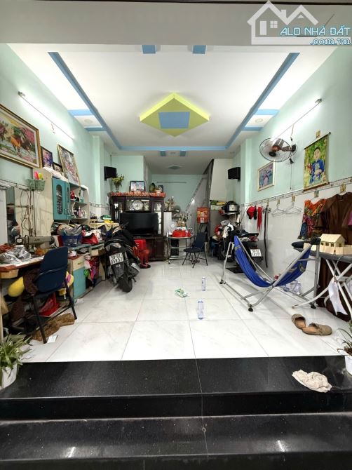 Phú Thọ Hòa Tân Phú 29m2 2 tầng giá chỉ 3.x tỷ