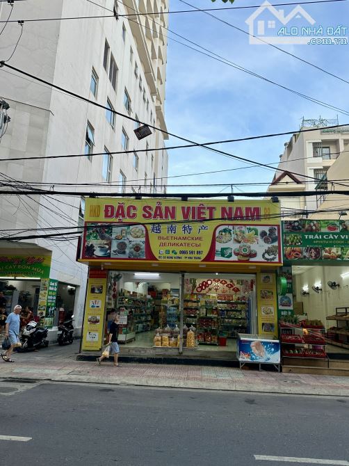 Bán lo góc mặt tiền hùng vương giá tốt ngang 6,2m