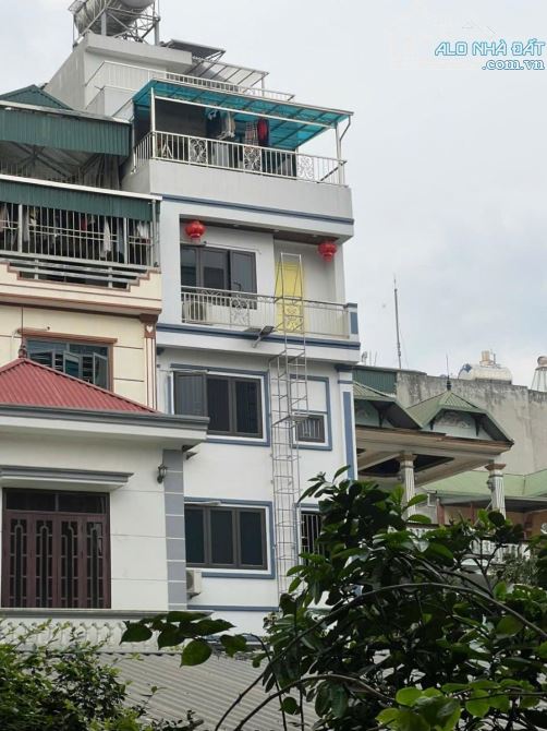 BÁN CCMN BẮC TỪ LIÊM,NHÀ MỚI 56M2 7 TẦNG 11PKK, DOANH THU CAO, GIÁ HƠN 12 TỶ