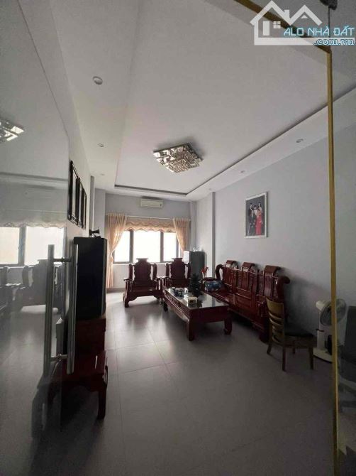 🌟 SIÊU PHẨM NHÀ PHỐ DƯƠNG ĐÌNH NGHỆ – VỊ TRÍ ĐẮC ĐỊA, KINH DOANH SIÊU TỐT, DÒNG TIỀN ỔN Đ