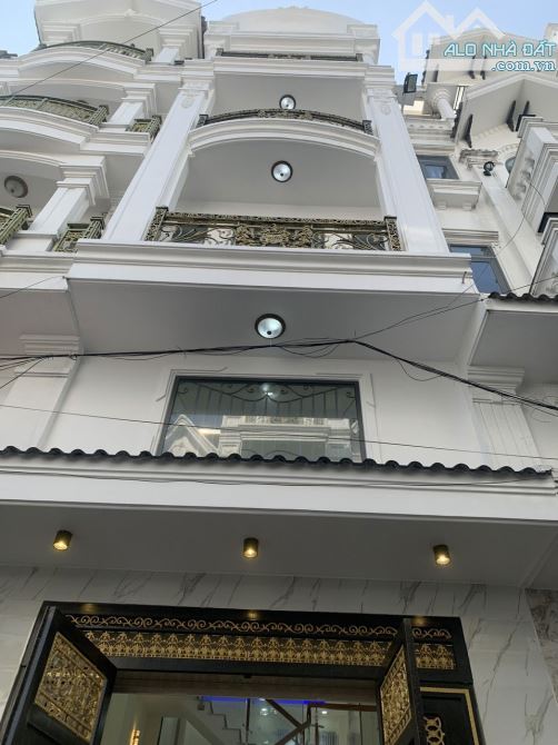 CHỦ TÂM HUYẾT XÂY ĐỂ Ở NHÀ KIÊN CỐ KIẾN TRÚC ĐẸP- TRUNG TÂM PHƯỜNG HIỆP THÀNH SẦM UẤT BẬC