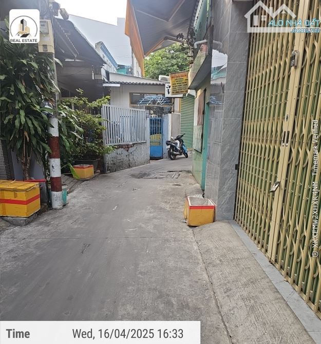 Nhà cấp 4, hẻm xe hơi Nguyễn Văn Quá, 54m2*4m5 chỉ 4T1