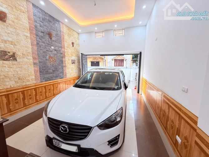 NHÀ ĐẸP KHÔNG MUA – VỢ GIẬN CẢ THÁNG! BÁN GẤP — PHÂN LÔ CẦU DIỄN, Ô TÔ CHẠY VÒNG QUANH