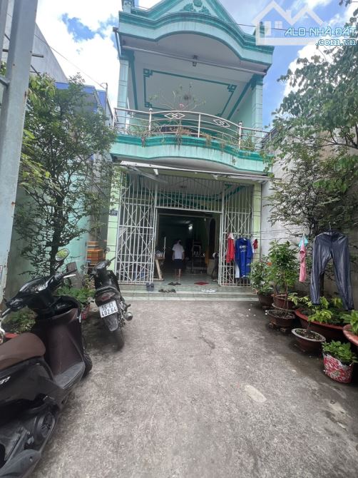 bán nhà nguyễn văn quá,SÁT CHỢ CẦU, 2TẦNG,HẺM XE HƠI,đông hưng thuận quận 12, giá siêu rẻ,