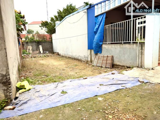 Bán lô đất 92 m thủy xuân tiên cách ql6 chỉ 150m giá chỉ 2,050 tỷ