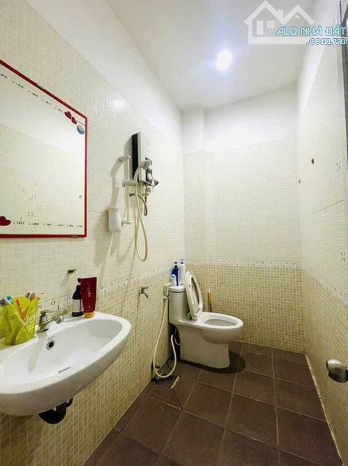BÁN GẤP NHÀ MẶT TIỀN KINH DOANH ĐỈNH 92m²,4PN, 4WC Đ. BẠCH ĐẰNG P.3 Q.GÒ VẤP  GIÁ 22 TỶ - 10