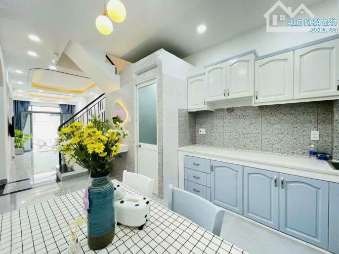Goi E gấp để sở hữu nhà 45.8m2 1/Phan Văn Trị-Q5 3tầng-3PN SHR,Gần Cấp2 Kim Đồng chỉ 2tỷ89 - 9