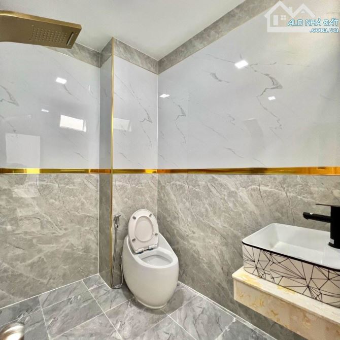 Cô 2 bán nhà đường Mạc Đĩnh Chi, Đakao, Quận 1. Giá ngộp 3Tỷ580/ 43,5x13m. Sổ hồng CC liền - 10