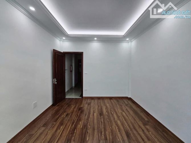 bán nhà PHAN VĂN TRƯỜNG .. dt 38m xây 6 tầng kinh nhà đẹp kinh doanh sầm uất 15 tỷ 2 - 10