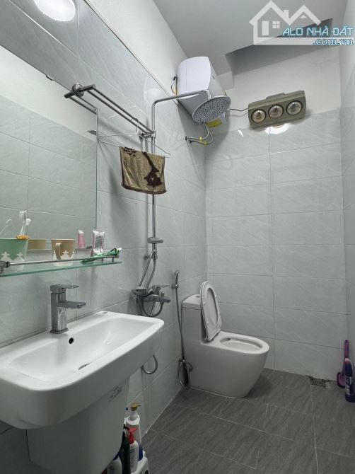 Bán nhà phố Quan Nhân Thanh Xuân, 50m2 5tầng MT5m, 4PN, oto đỗ cửa, 10m ra hồ điều hoà - 11