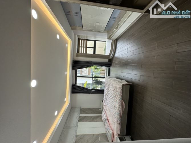 NHÀ GÒ VẤP CÓ THANG MÁY 5 TẦNG CHỈ 7,19 TỶ 45M2 ĐƯỜNG PHAN HUY ÍCH PHƯỜNG 12 CÓ GARA Ô TÔ - 11