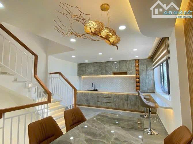 Hàng Độc nhà Vĩnh Khánh, Q.4, Không Xem Là Tiếc – chỉ 3TỶ730 –55,3m²- 1T1L –hẻm oto/SHR - 1