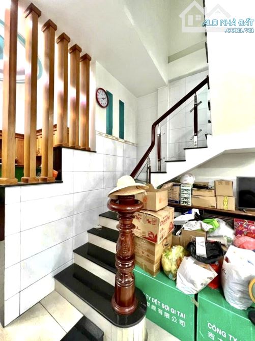 Bán nhà Phan Xích Long, Phú Nhuận, gần MT, 4 Tầng, 52m2, 5Pn, Ở/Cho thuê, 7.85 Tỷ - 1
