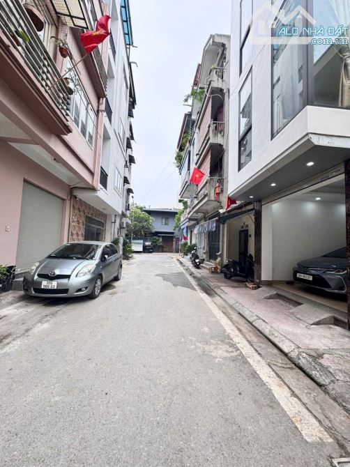SIÊU PHẨM MẶT PHỐ NGHI TÀM 92M² - PHÂN LÔ VIP - VIEW HỒ TÂY - 2 THOÁNG - KD ĐỈNH - 31 TỶ - 1