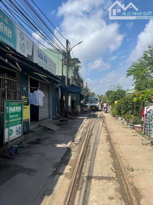 NHÀ KIỆT HẢI PHÒNG 0T0 ĐỖ CỬA GIÁ 3,8 TỶ - 1